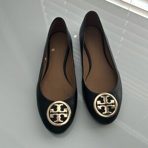 Brand new never used - Tory Burch flats